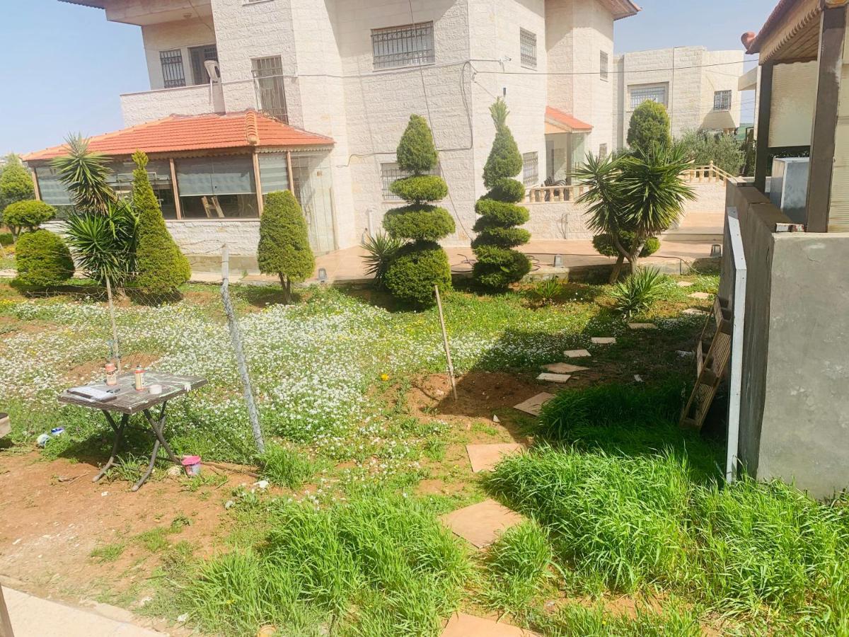 Laura'S Modern Villa Madaba Exterior foto
